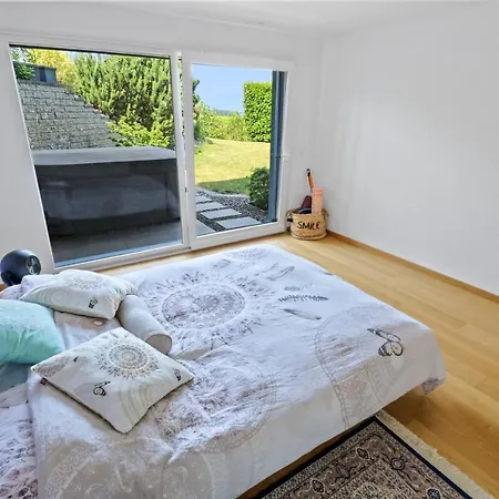 Villa Magnifique Avec Piscine Et Vue Sur Le Lac